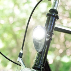 Eclairage Pour Vélo Sans Pile Avant Sur Cadre Nova Reelight -Pas Cher Vélo Magasin eclairage pour velo sans pile avant sur cadre nova reelight full 3