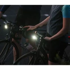 Feu Vélo Avant 700 Lumens PWR ROAD Avec Batterie Externe Knog 13 Feu Vélo Avant 700 Lumens PWR ROAD Avec Batterie Externe Knog -Pas Cher Vélo Magasin feu velo avant 700 lumens pwr road avec batterie externe knog full 6