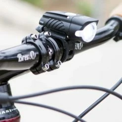 Feu Vélo Avant USB étanche NiteRider Swift 500 Lumens -Pas Cher Vélo Magasin feu velo avant usb etanche niterider swift 500 lumens full 3