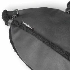 Manchons Basil Noirs En Cuir Végétal Sur Guidon Vélo -Pas Cher Vélo Magasin manchons basil noirs en cuir vegetal sur guidon velo full 5